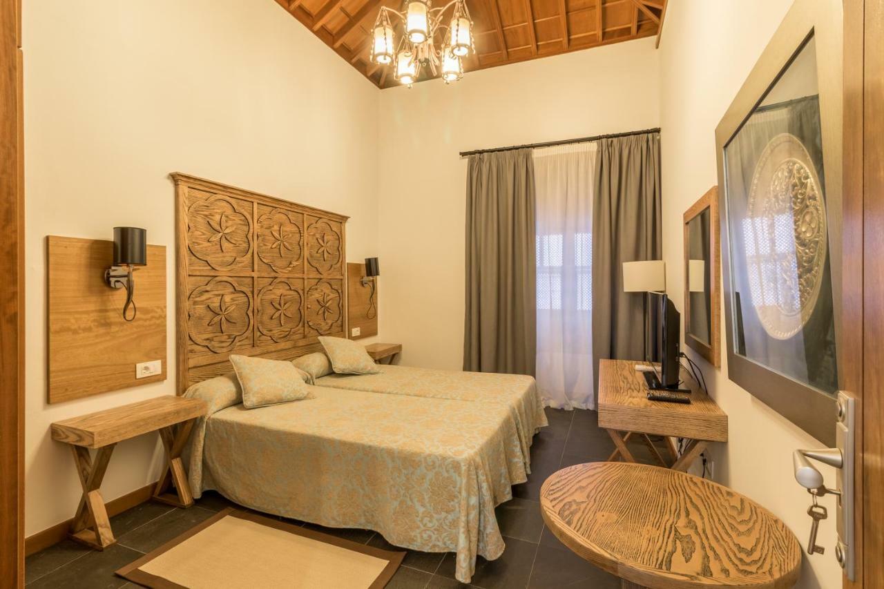 Apartamentos Emblematicos Ki_Tapenas Santa Cruz de la Palma  Ngoại thất bức ảnh
